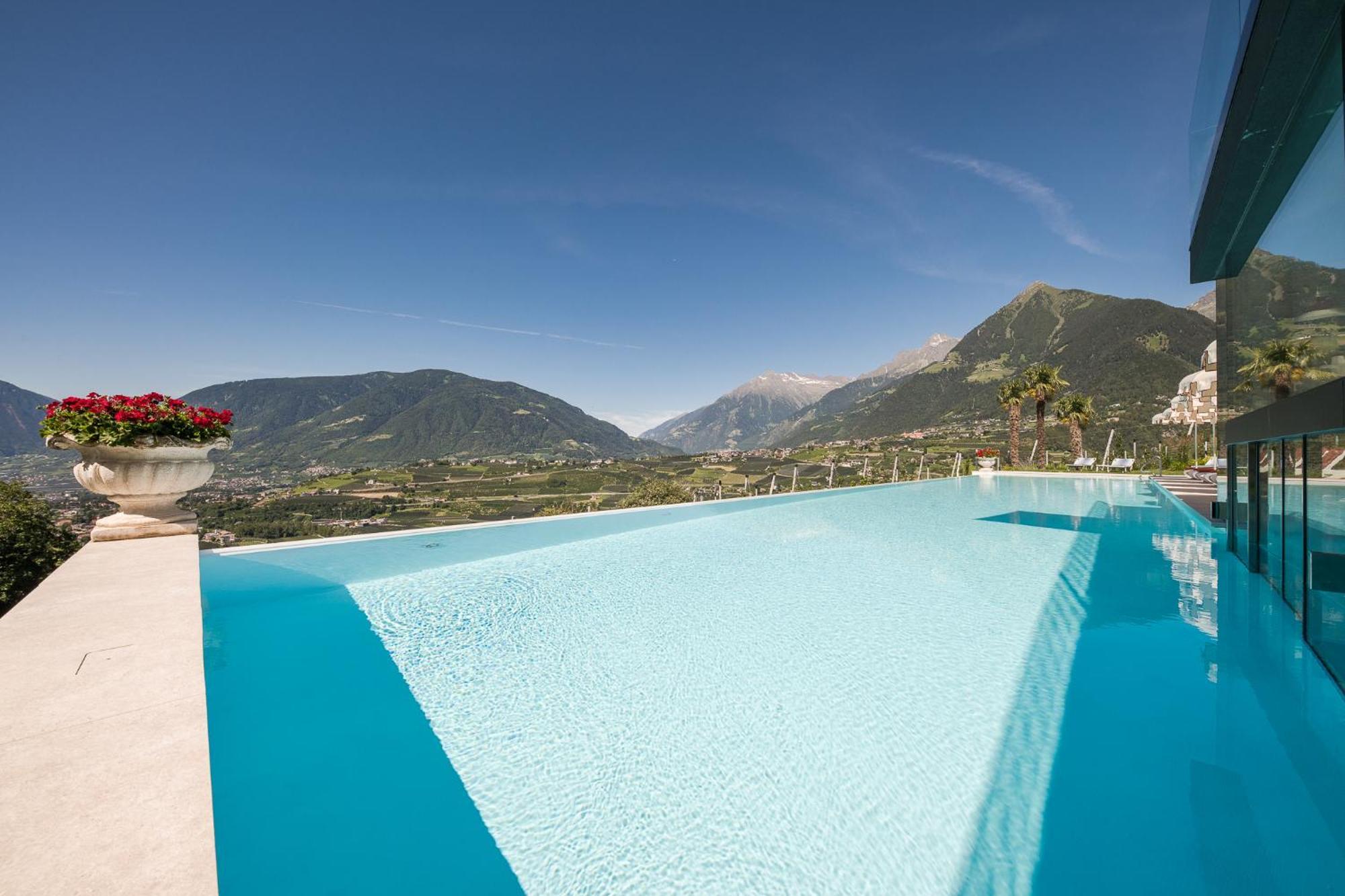 Hotel Tyrol Schenna Exterior photo